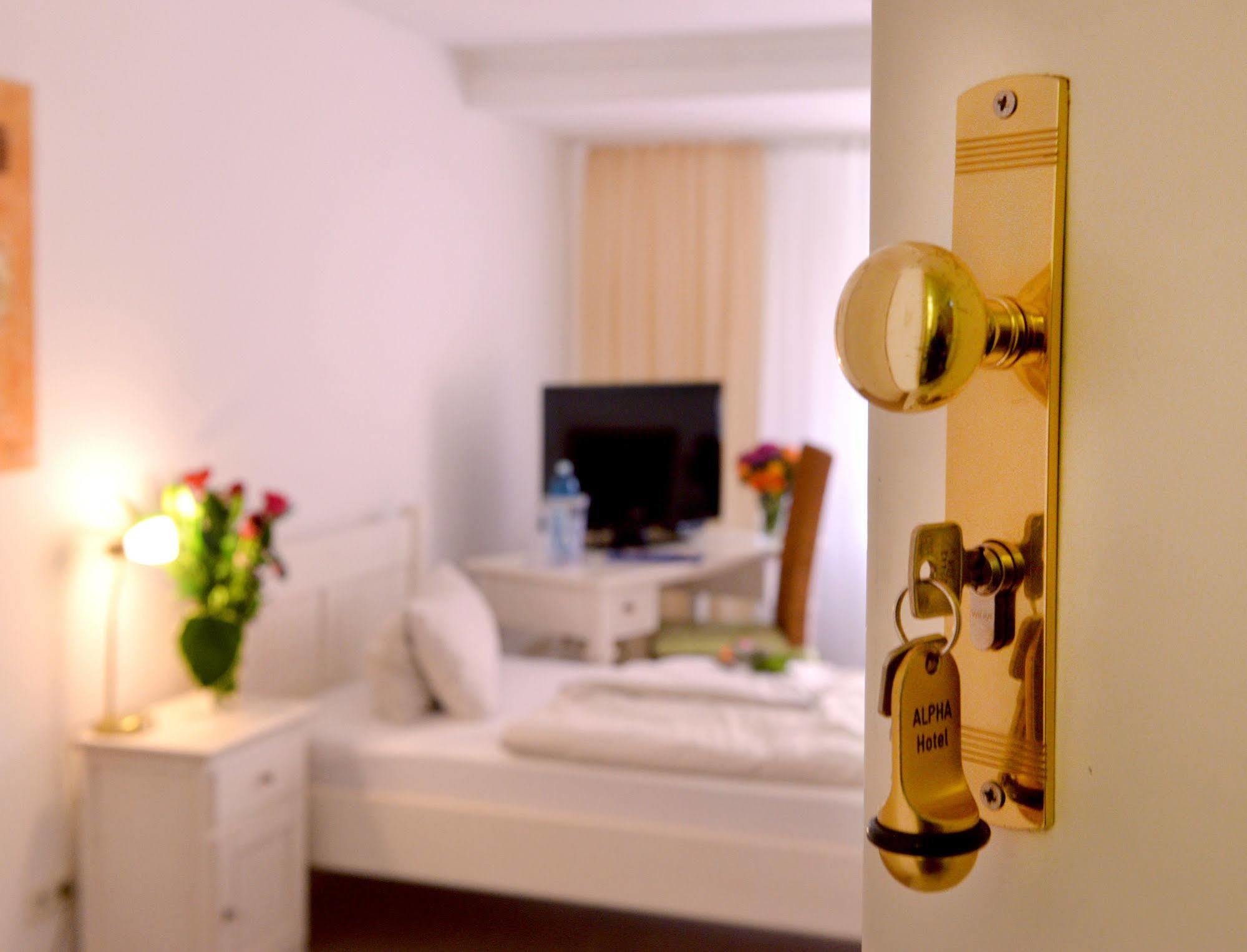 Alpha Hotel Garni Dietzenbach Kültér fotó